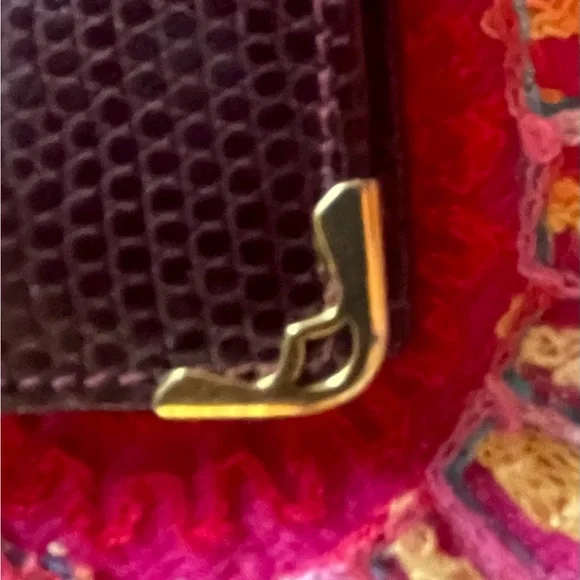 Beautiful Cartier Bordeaux burgundy leather wallet with gold hardware. EUC 7x4” - Picture 4 of 11